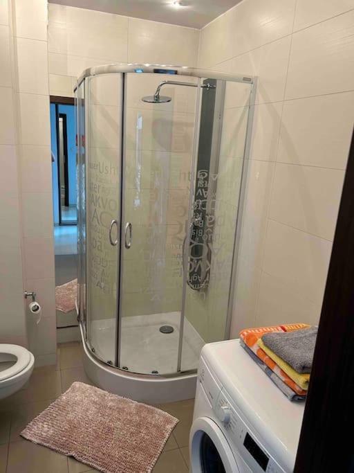 Piekny Apartament Blisko Malty Z Garazem Lejlighed Poznań Eksteriør billede