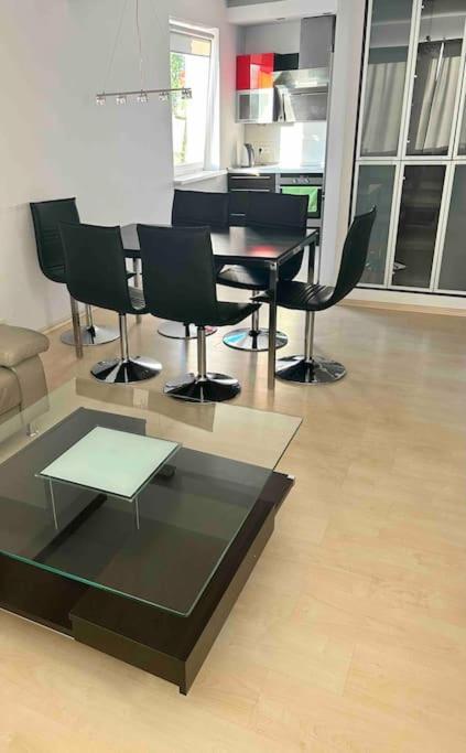 Piekny Apartament Blisko Malty Z Garazem Lejlighed Poznań Eksteriør billede